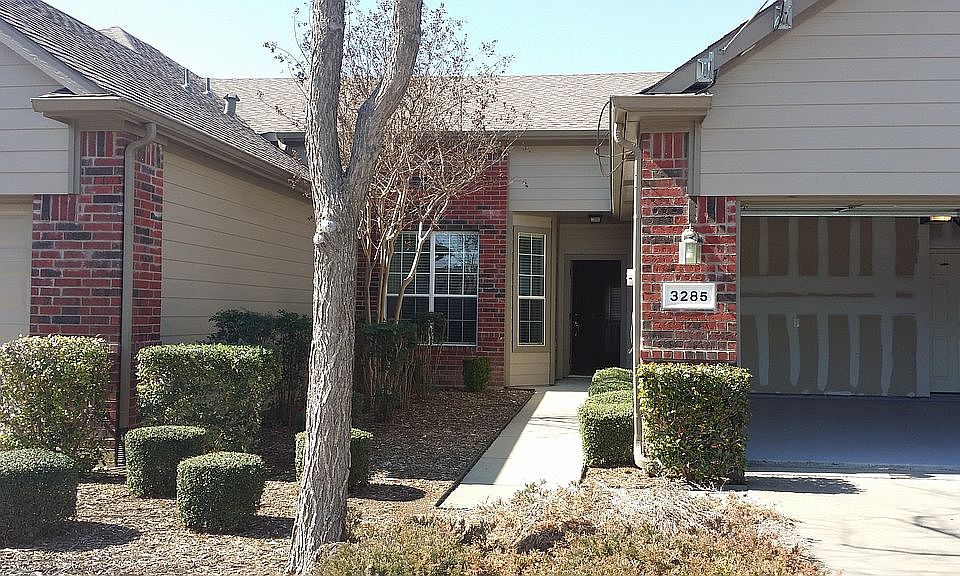 1st image of 3285 Judge Holland Ln