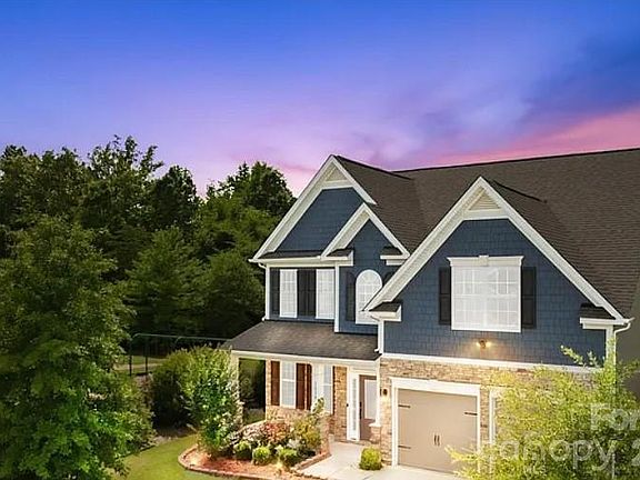 2nd image of 1518 Fieldwood Dr