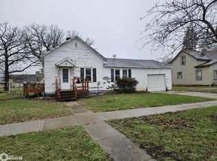 1310 Division St, Webster City, IA 50595