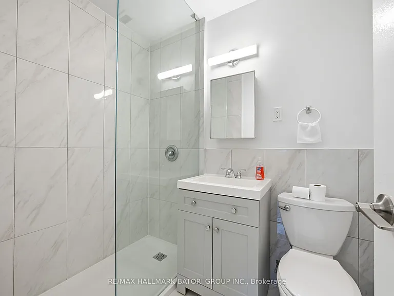 221 Russell Hill Rd #303 — Photo 15