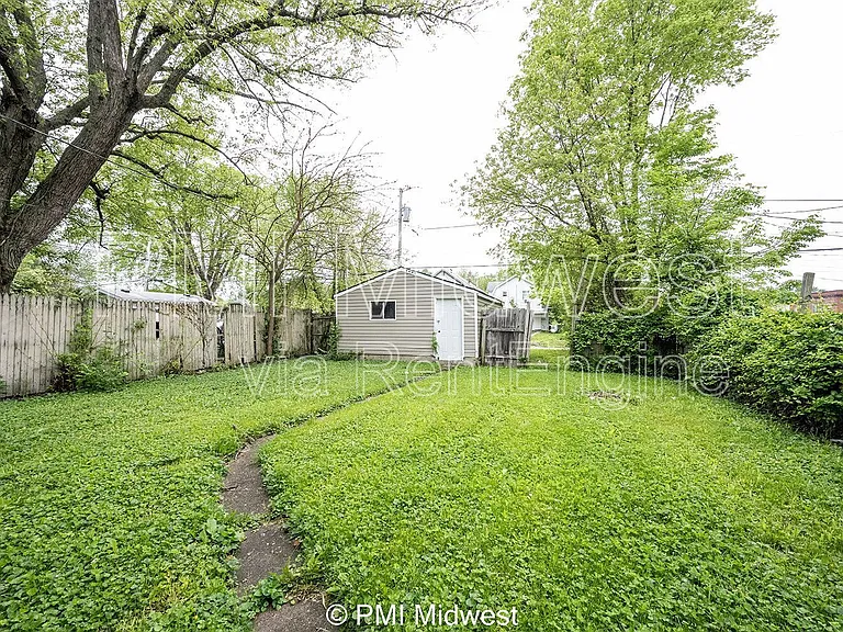 130 N Gladstone Ave — Photo 29