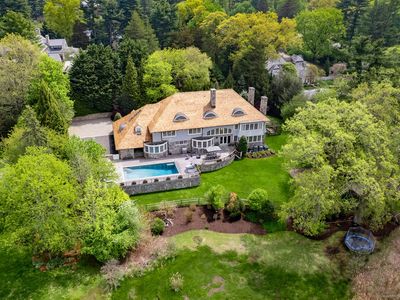 40 Old Farm Road, Darien, CT, 06820