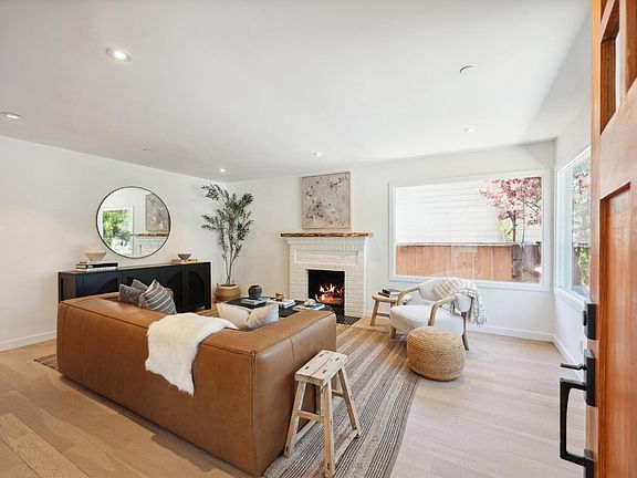 4th image of 4 Monterey Avenue