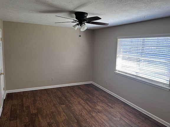 4th image of 2714 Allen Forest Dr