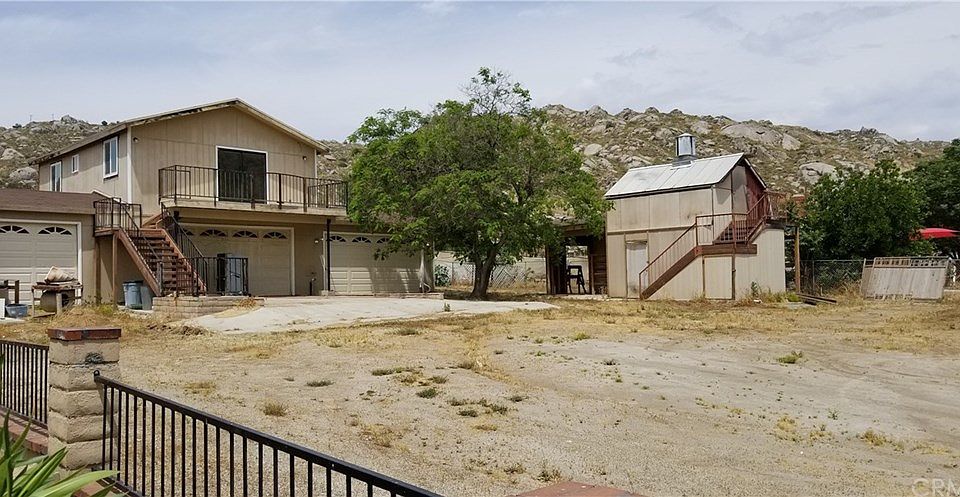 1st image of 32120 Snyder Ln