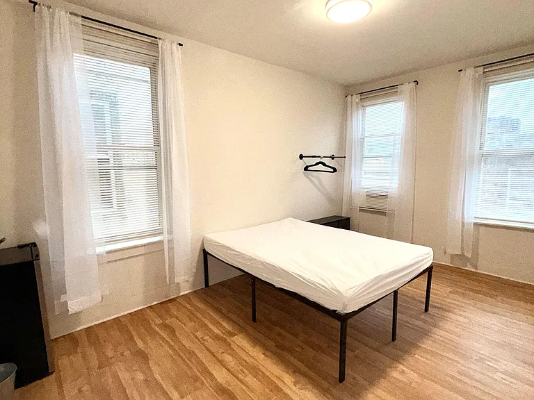 Room 1: Sunrise Room