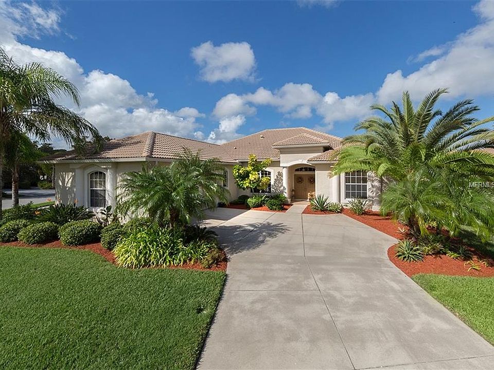 1st image of 832 Amaryllis Ln