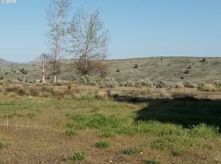 208 Little Lake Rd, Maupin, OR 97037