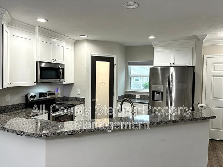 25107 SW 9th Ln — Photo 1