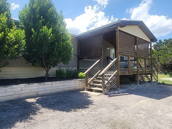 2nd image of 21516 Cherry Hollow Dr