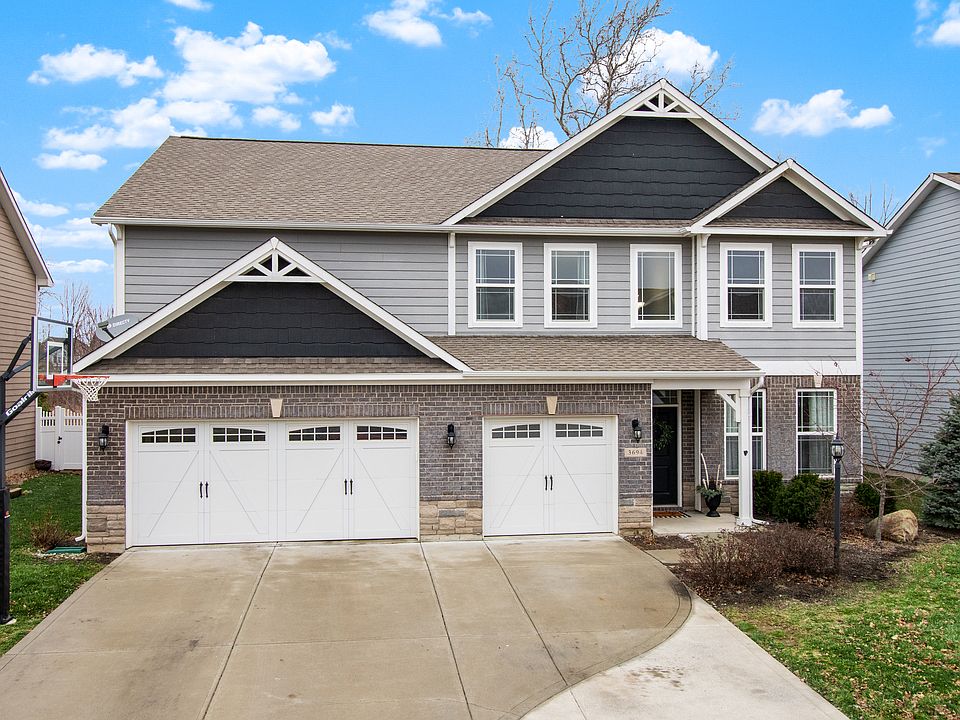 1st image of 3694 Sheffield Park Way