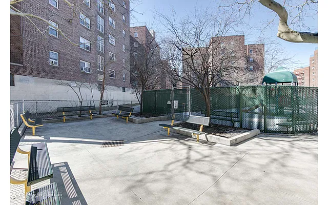 Sold by Douglas Elliman | media 29