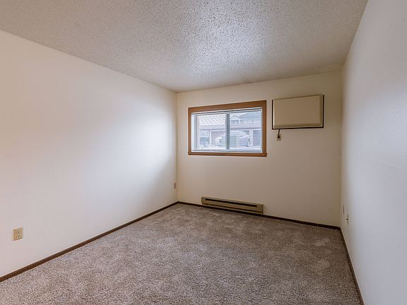 Fargo, ND Parkwood | Living