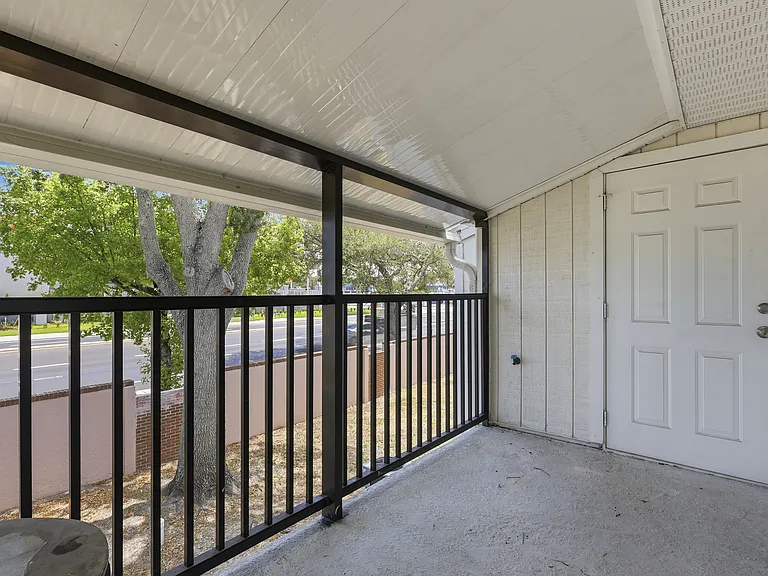 3801 N Oak Dr #A72 — Photo 21