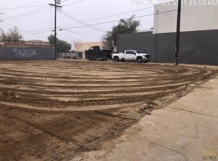 812 Baker St, Bakersfield, CA 93305