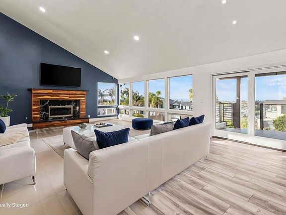 4th image of 1525 Laurel Rd