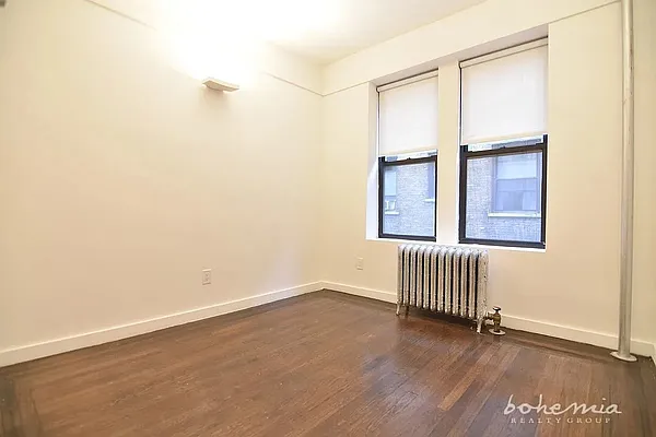 Rented by Bohemia Realty Group | media 18