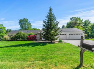 14 Bluebird Ln, Atkinson, NH 03811