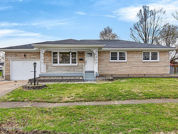 3rd image of 5610 Pine Tree Dr