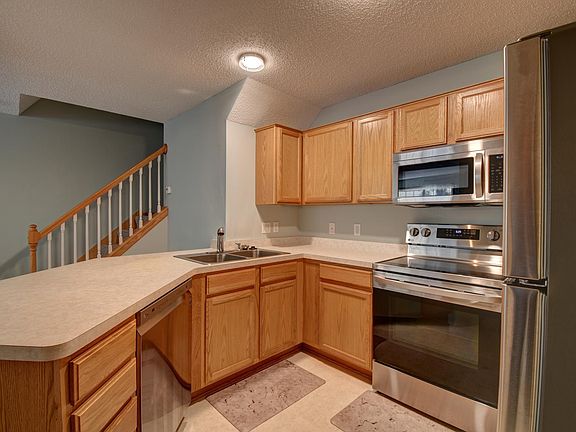 4th image of 20586 Abbey Ln