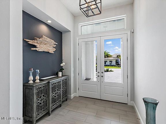 4th image of 160 Quadrille Way