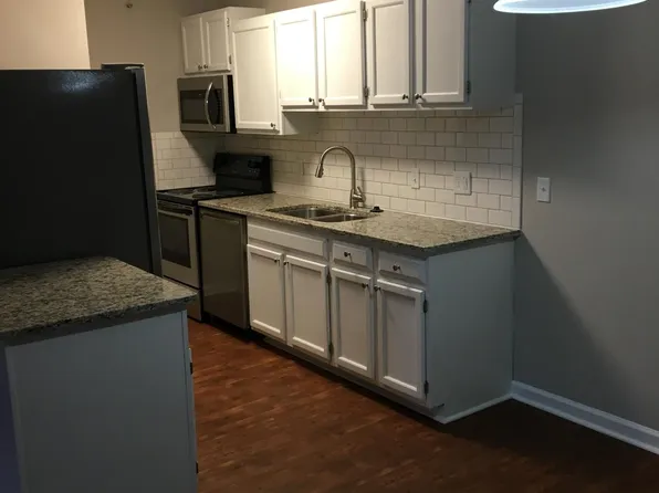 251 Simpson Ave APT 219, Lexington, KY 40504