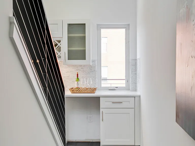 1402 S 16th St — Photo 35