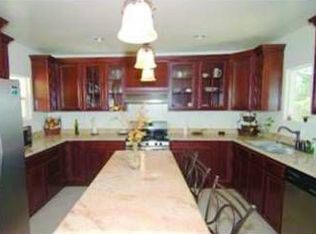 5254 Alta Canyada Rd, La Canada Flintridge, CA 91011