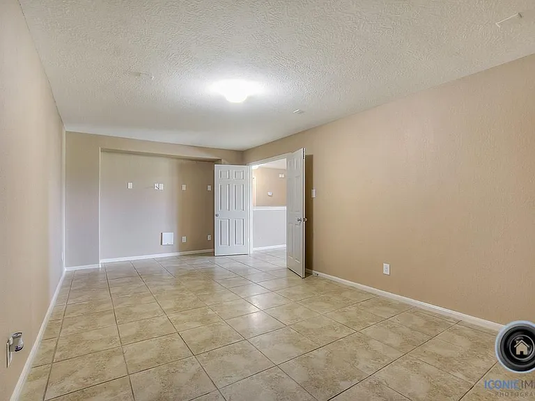 29434 Legends Bluff Dr — Photo 25