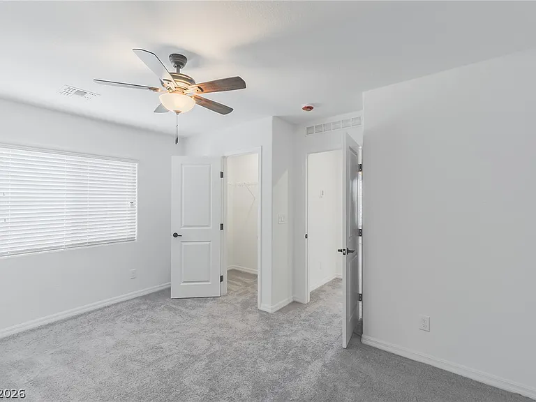 5741 Tioga Way — Photo 25