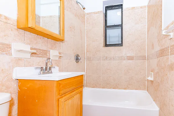 Rented by MySpaceNYC | media 16