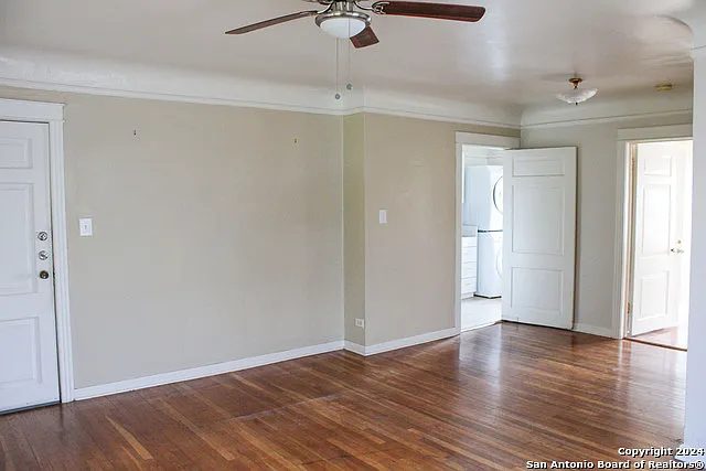 706 W French Pl #3 — Photo 8