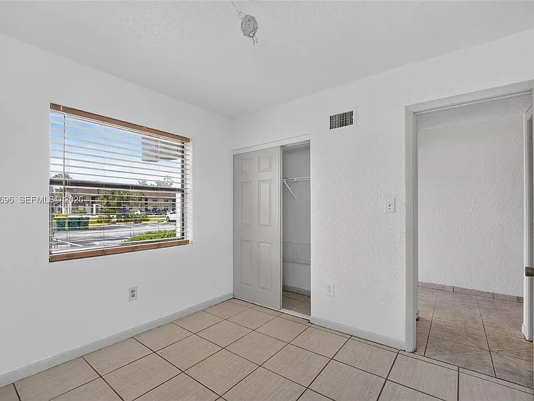 6001 Shakerwood Cir #108 — Photo 15