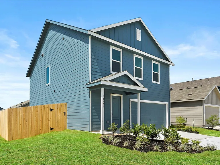12403 Mountain Daisy Rd — Photo 3