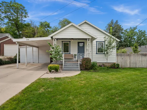 1716 E Woodside Dr, Holladay, UT 84124