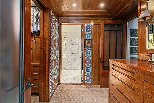 Sold by Compass | media 15