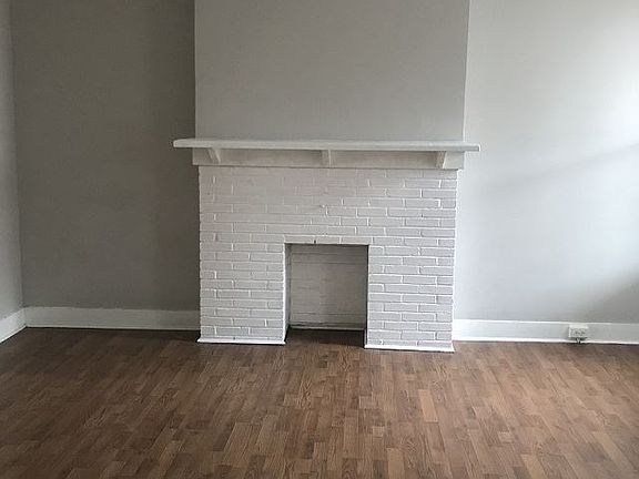 4th image of 330 S Burhans Blvd