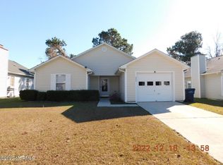 2042 Derby Run Rd, Jacksonville, NC 28546