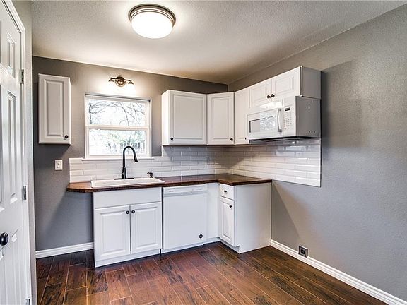 2nd image of 312 Church St