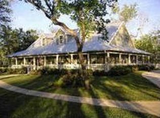 915 Cross Timbers Dr, Rosharon, TX 77583