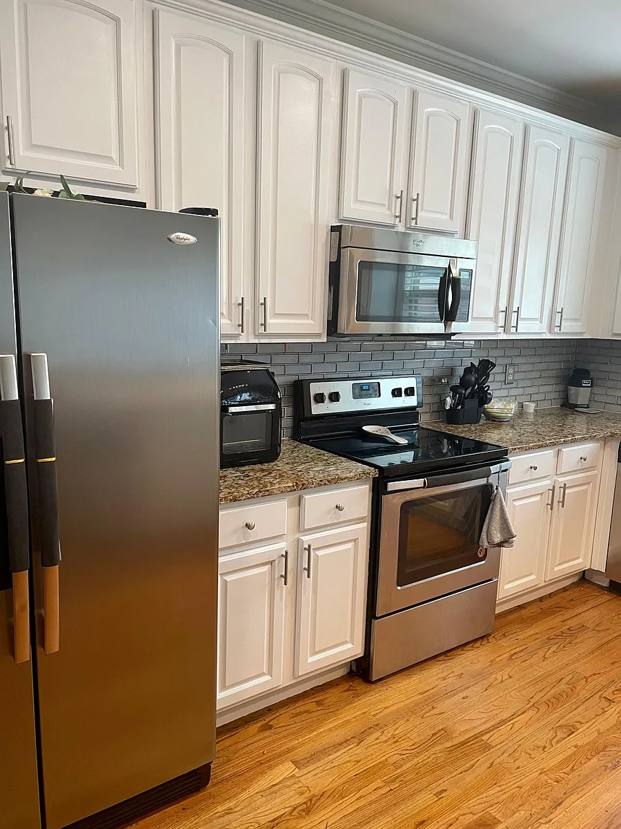 Kitchen - Talia Wood Cir NW