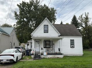 15 Seal Pl, Lackawanna, NY 14218