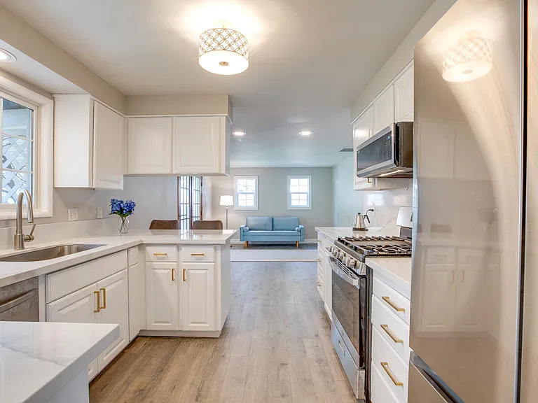 20365 SW Newcastle Pl — Photo 8