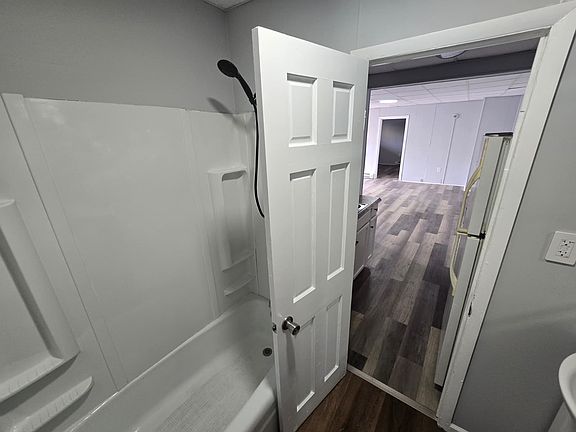 4th image of 149 W Ridge St #1A