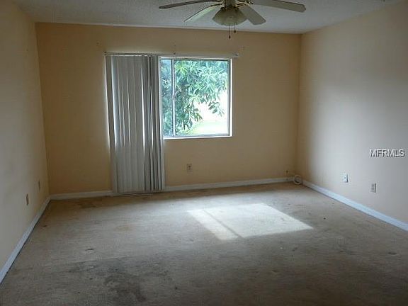 5th image of 2329 Turpin Dr