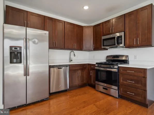 1637 Poplar St APT 2F, Philadelphia, PA 19130