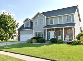 1246 Edna Cir, Ottawa, IL 61350