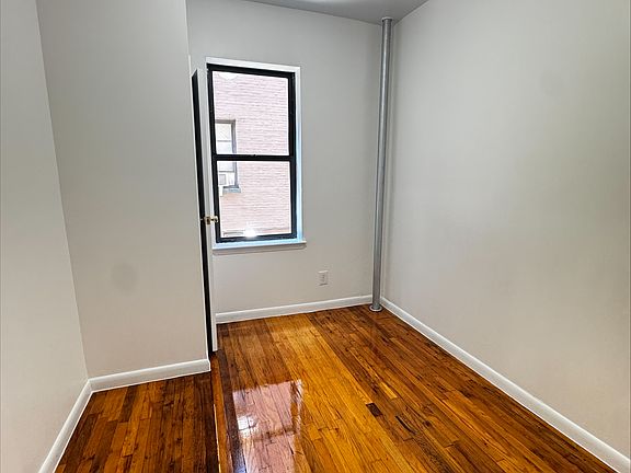3rd image of 4815 46th St APT 2G