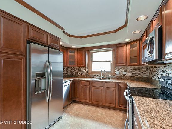 4th image of 8509 W Interlochen Ct
