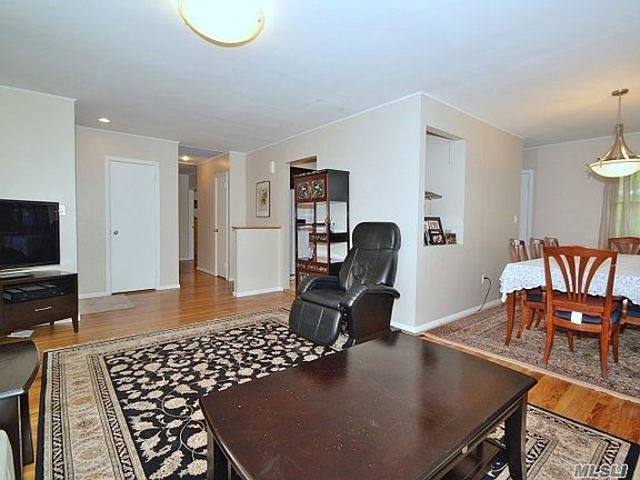 4th image of 1485 Flower Ln
